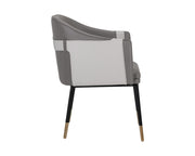 Chaise de salle à manger demi-tonneau au style unique - effet cuir - pieds en acier noir et embouts en cuivre - plusieurs couleurs disponibles